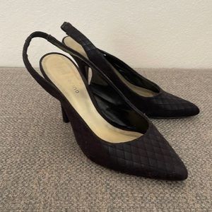 Black fabric suede look slingback pumps